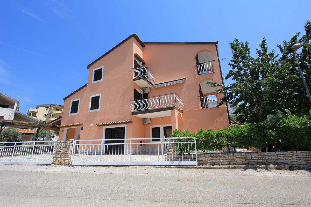 Apartments Susy Пула Экстерьер фото